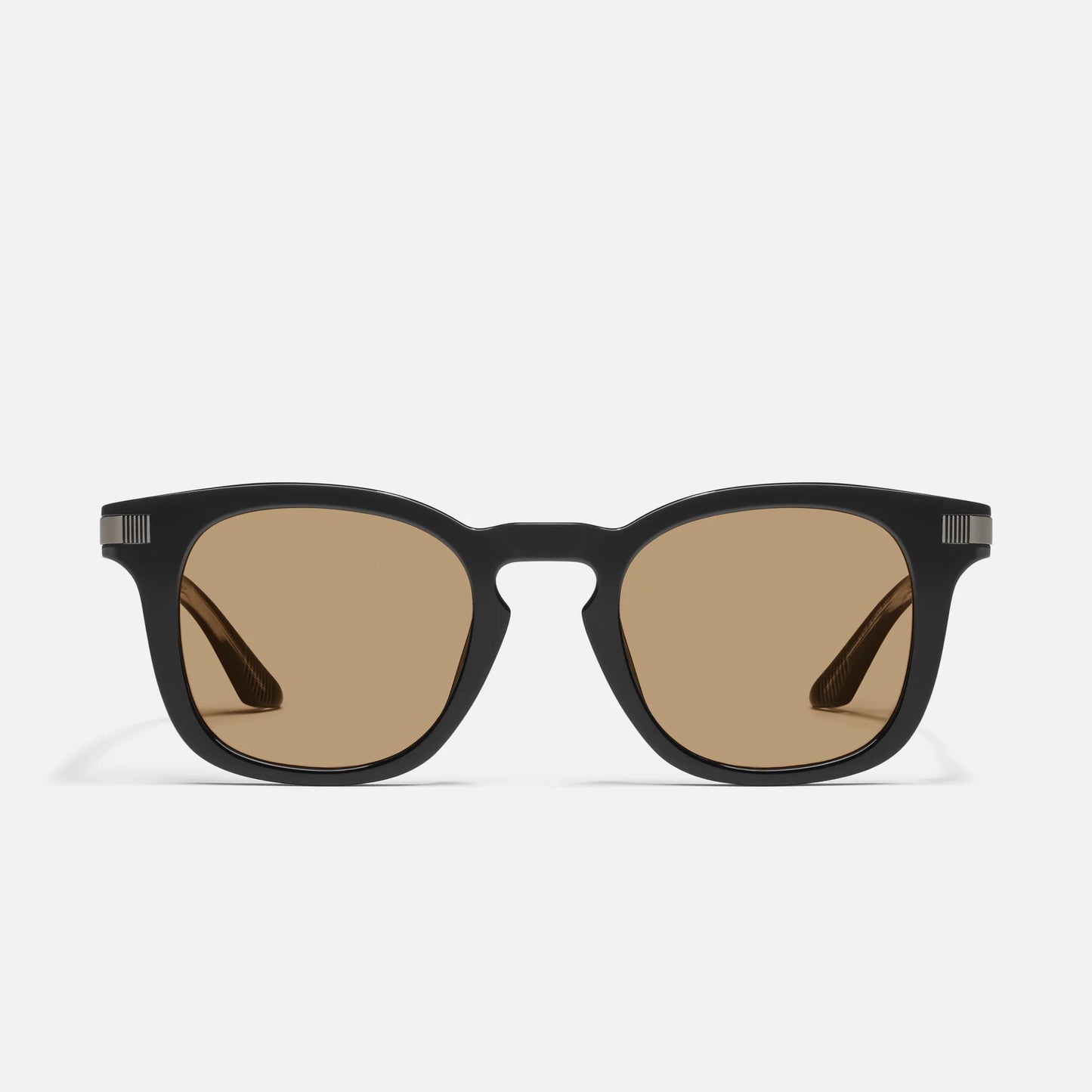 Quay Weekender Black Tan